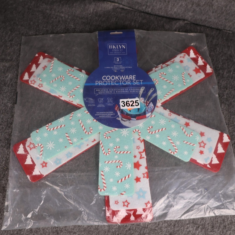 BKLYN Steel Co Cookware Protector Set Of 3 Holiday Blues Candy Cane Christmas